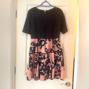 Short sleeve flare skirt solid to floral print dress